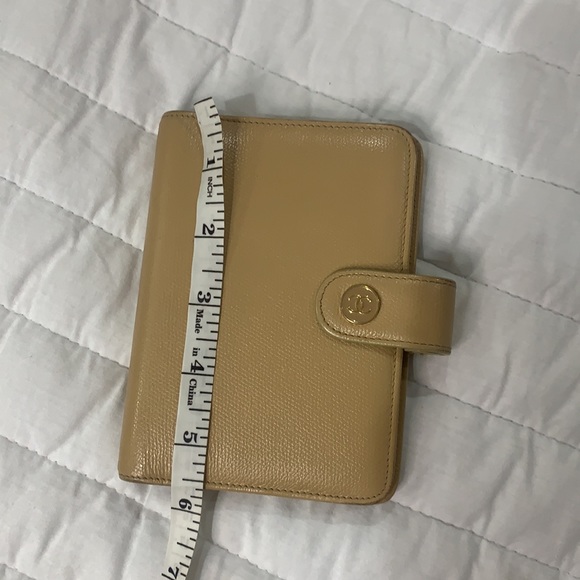 Vintage Cream Chanel Day Planner Agenda Notebook - Picture 6 of 7